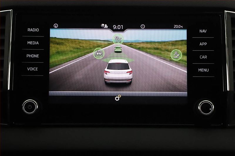 Škoda Karoq (2021) Style 2.0 TDI, ČR,1.maj, Navi - fotka 14 z 20
