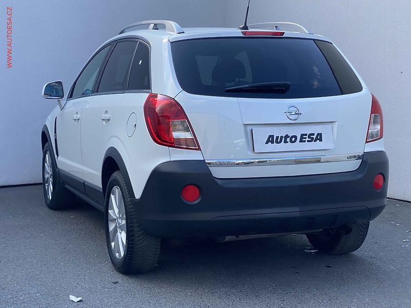 Opel Antara (2014) 2.2 CDTi 4x4, AT, bixen, TZ - fotka 6 z 21