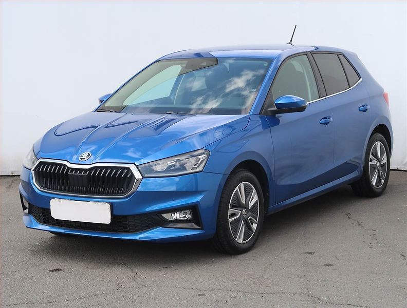 Škoda Fabia (2023) Style 1.5 TSI - fotka 2 z 22