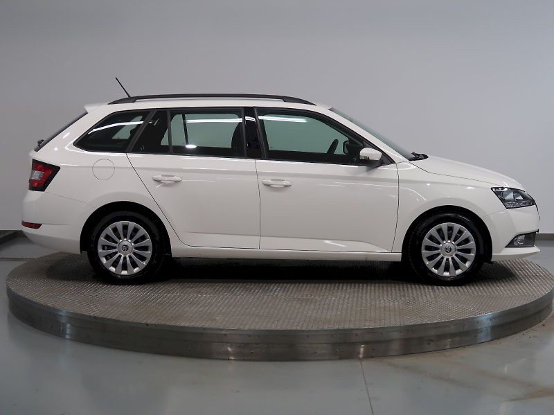 Škoda Fabia (2021) ACTIVE 1.0TSI 70KW - fotka 8 z 27