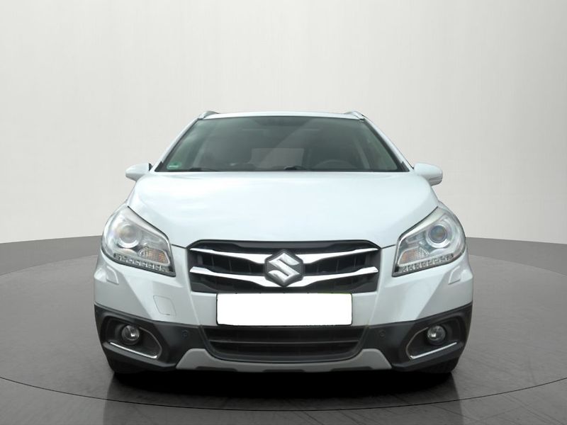 Suzuki SX4 S-Cross Comfort+ 4x4 Navigace Panorama - fotka 3 z 15