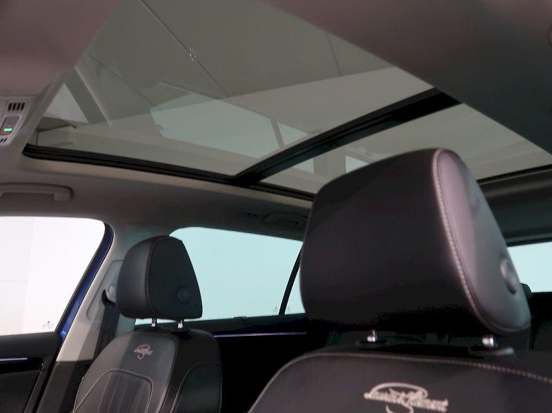 Škoda Superb (2022) iV LAURIN&KLEMENT 1.4TSI 115KW - fotka 17 z 45