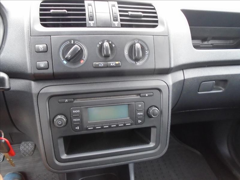Škoda Roomster 1,4   1.4 - fotka 23 z 23