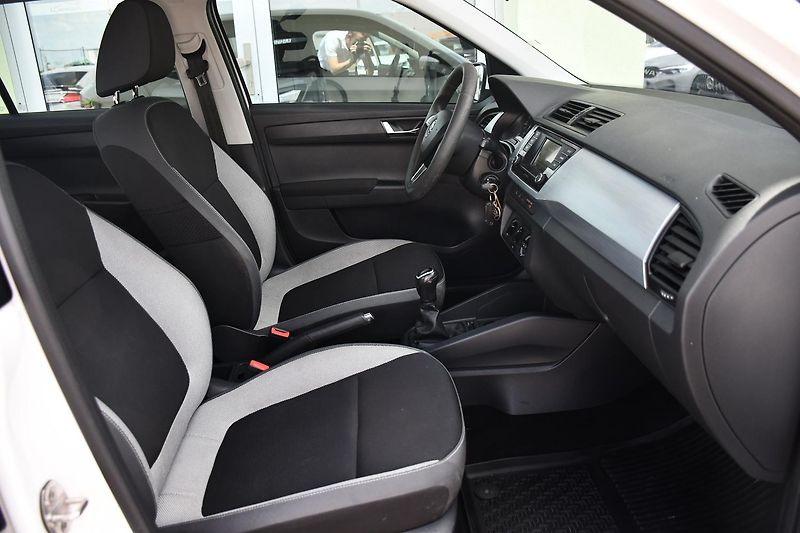 Škoda Fabia 1.4TDi  - fotka 13 z 24