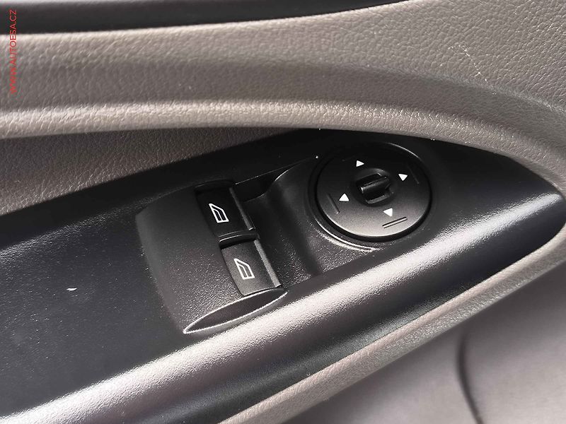 Ford Transit Connect (2021) 1.5TDCi, Trend, 88kW, navi - fotka 20 z 21