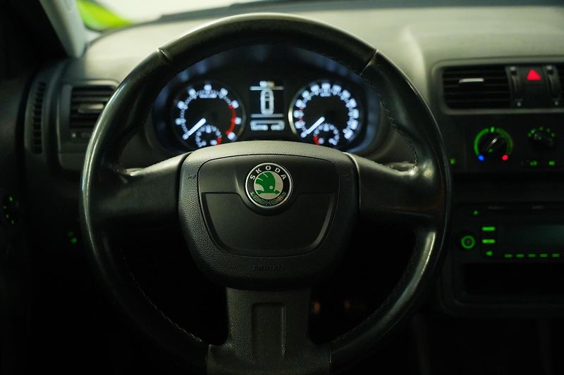 Škoda Fabia - fotka 17 z 21
