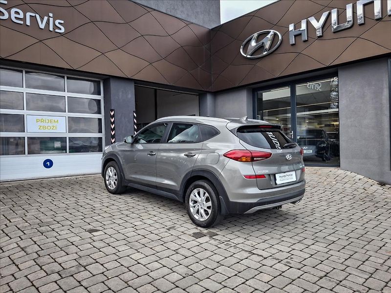 Hyundai Tucson 1,6 T-GDI AT STYLE - fotka 17 z 19
