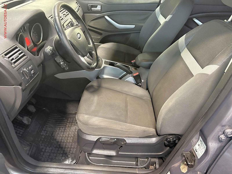 Ford Kuga (2012) 2.0TDCi, 2.maj, AC, TZ - fotka 9 z 13