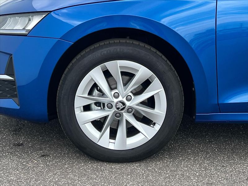 Škoda Octavia 1,5 TSi 85 kW SELECTION  IV. R - fotka 12 z 26