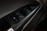 Ford Tourneo Connect (2018) Titanium 1.5 EcoBlue, 7Míst - náhled 21