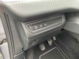 Peugeot 2008 (2017) 1.2 PT, Allure, navi, kamera - náhled 14