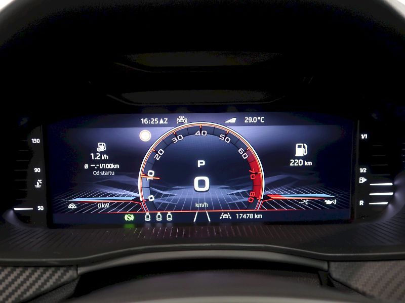 Škoda Scala (2025) MONTE CARLO 1.5TSI 110KW DSG P - fotka 19 z 40