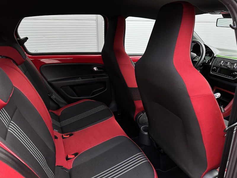 Škoda Citigo 1.0MPi Monte Carlo Automat ASG - fotka 33 z 36