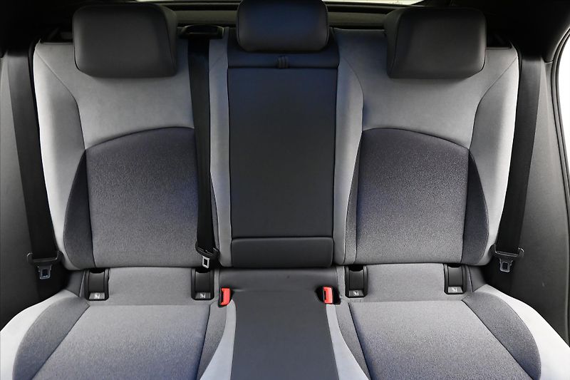 Volkswagen ID.3 Pro Business 150kW 58kWh SOH-8 - fotka 26 z 28