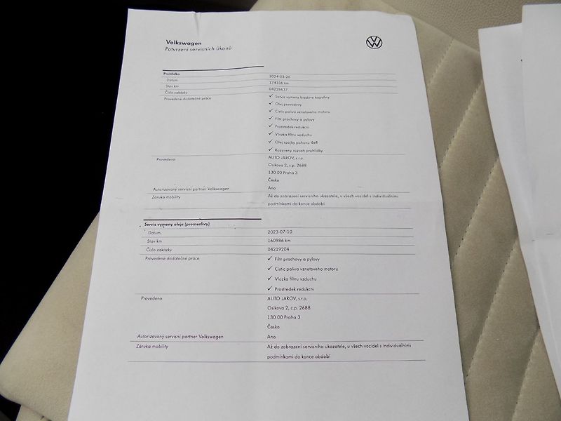 Volkswagen Passat (2017) 2.0TDI/DSG/4x4/NAVI/LED/ČR/ - fotka 38 z 42