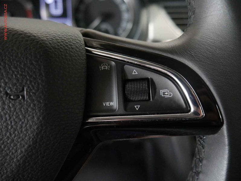 Škoda Rapid (2019) 1.0 TSi, 2.maj,ČR, Navi - fotka 13 z 19