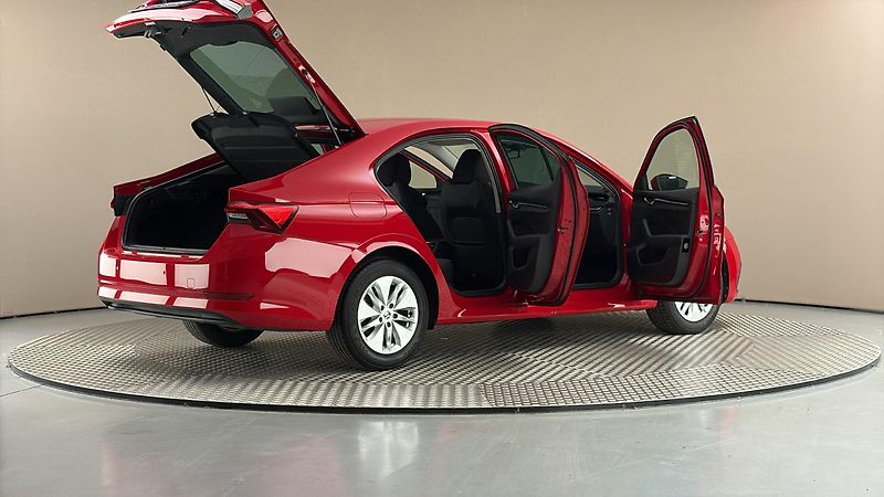 Škoda Octavia 1.5 TSI Ambition - fotka 6 z 25