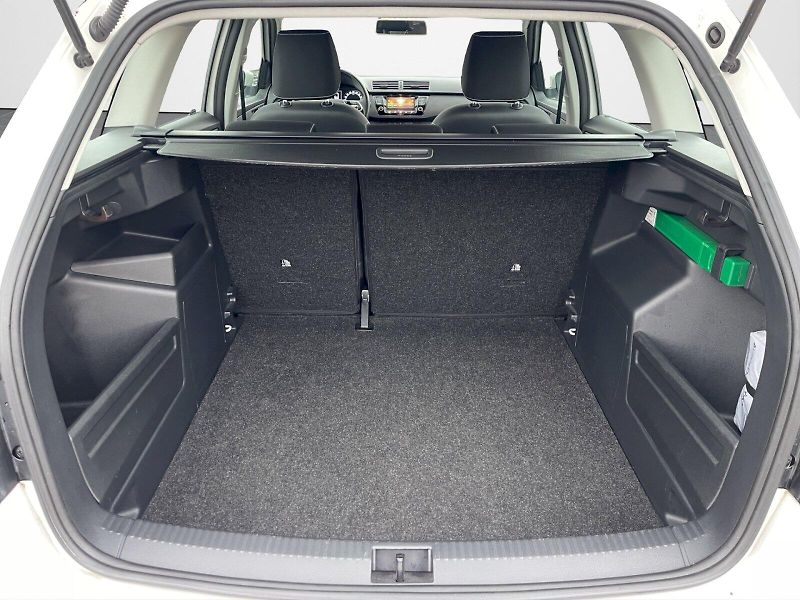 Škoda Fabia (2021) 1.0 TSI 70kW Ambition Plus Com - fotka 25 z 30