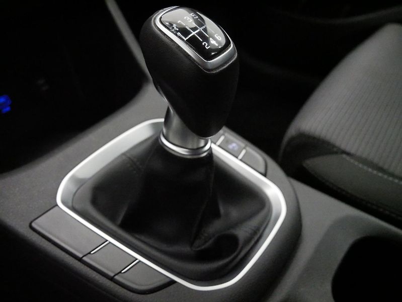 Hyundai i30 - fotka 23 z 26