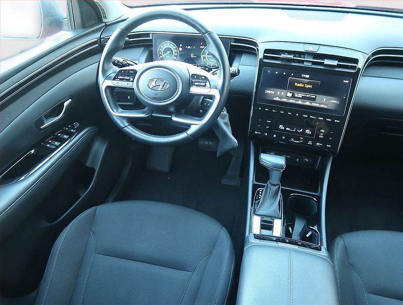 Hyundai Tucson (2022) 1.6 T-GDI - fotka 7 z 14