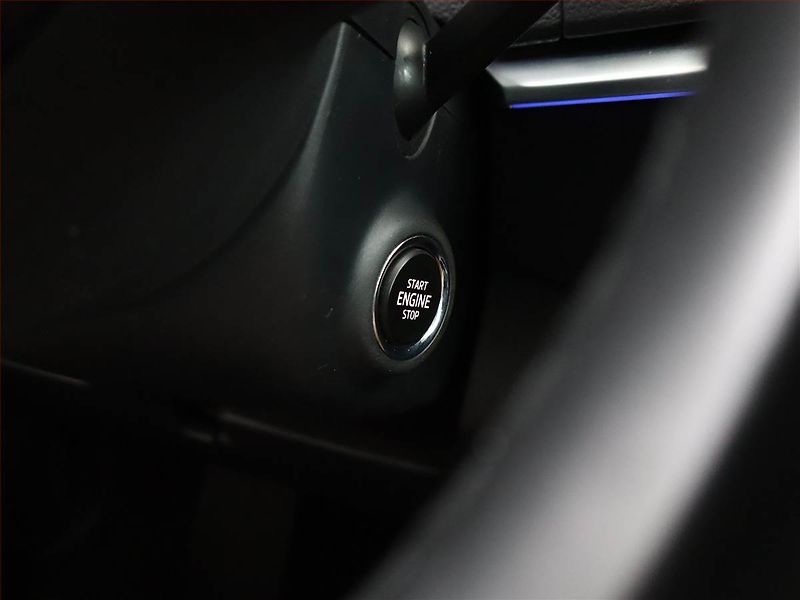 Škoda Karoq (2019) Style 2.0 TDI - fotka 21 z 22