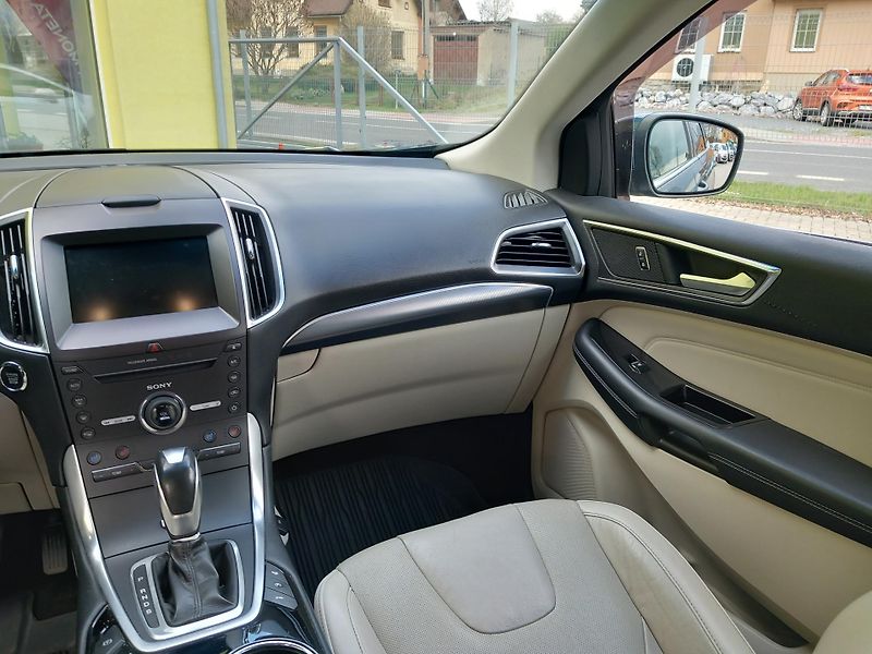 Ford Edge (2017) 2,0TDCi ČR MAX.VÝBAVA WEBASTO - fotka 26 z 48
