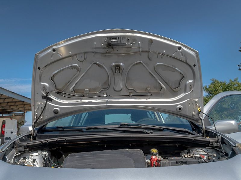 Renault Clio (2006) 1.2i 55KW - fotka 31 z 35
