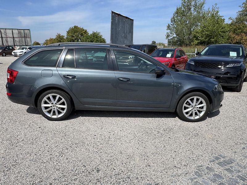 Škoda Octavia (2015) 2.0 Tdi 110 kw Xenony DSG ČR - fotka 9 z 12
