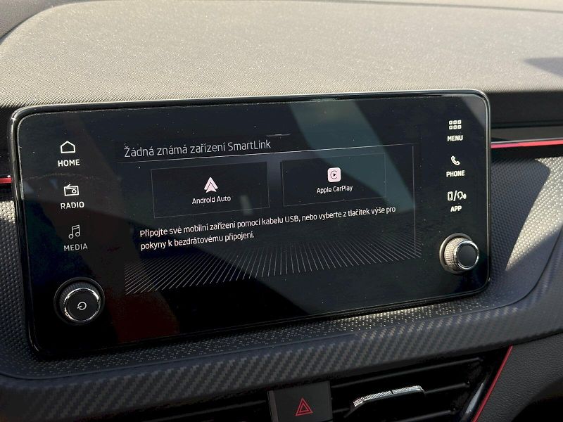 Škoda Kamiq (2025) 1.0 TSI 85 kW DSG Monte Carlo - fotka 17 z 22