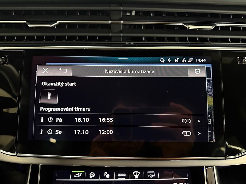 Audi Q7 60 TFSI e QUATTRO HYBRID  S-LI - fotka 18 z 35