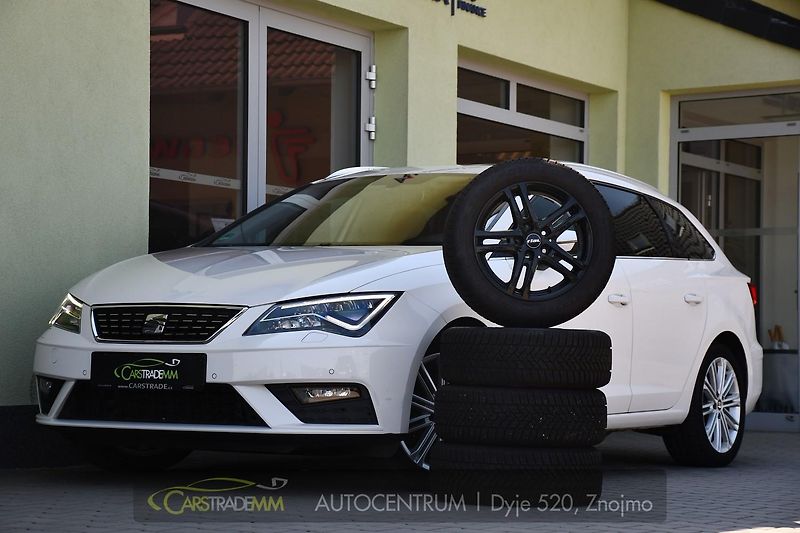 Seat Leon 1.8TSi Xcellence LED - fotka 2 z 57