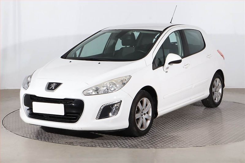 Peugeot 308 (2013) 1.6 VTi, Serv.kniha, Tempomat - fotka 2 z 20