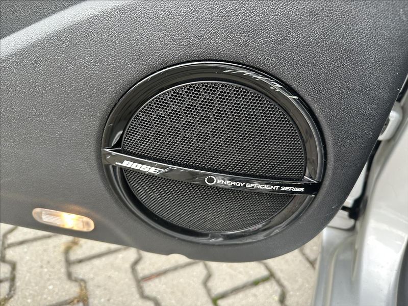 Renault Grand Scénic 1,6 dCI 7.MÍST - fotka 23 z 28