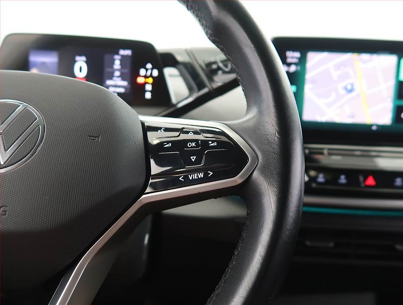 Volkswagen ID.4 (2021) Pro Perf. (82 kWh), SoH 87% - fotka 17 z 24