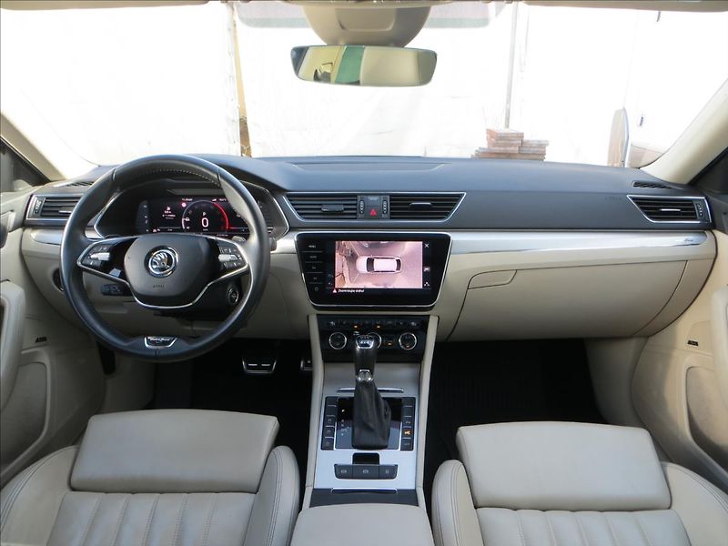 Škoda Superb 2,0 TDI 147kW 4x4 L&K DSG ČR - fotka 33 z 33