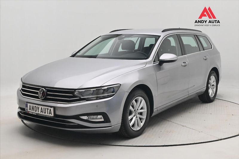 Volkswagen Passat 2,0 TDI 110 KW DSG Business Zá - fotka 1 z 32