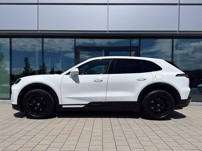 Porsche Cayenne Electric HuD Venti Display spo - fotka 3 z 19