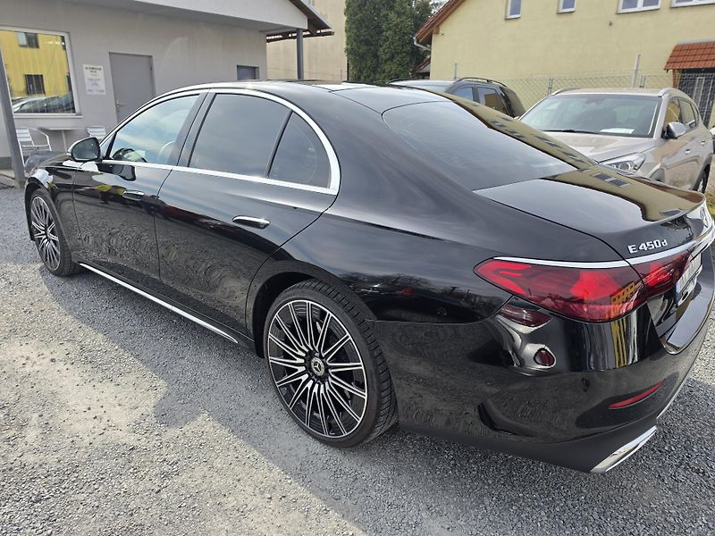 Mercedes-Benz Třídy E 450CDI AMG Burmaster 4D Full - fotka 2 z 25