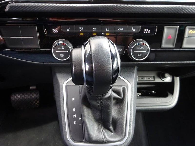 Volkswagen Multivan (2021) 6.1 150kW TDI 4MOT DSG - fotka 18 z 29