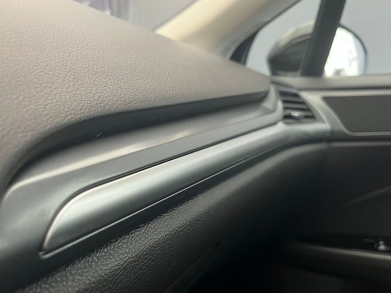 Ford Mondeo 2.0 TDCi Titanium manuál Cebia - fotka 22 z 49