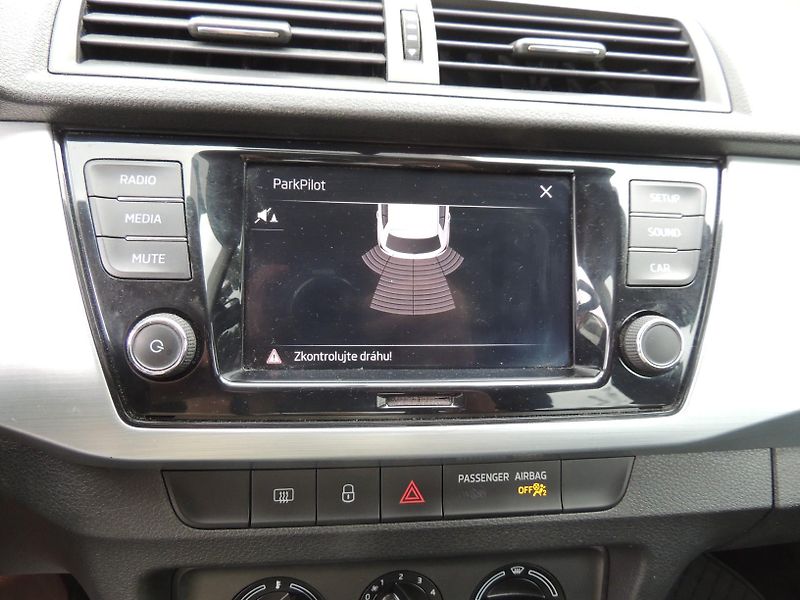 Škoda Fabia (2018) 1.0MPi,55kw,Amb,1.maj,ČR - fotka 26 z 43