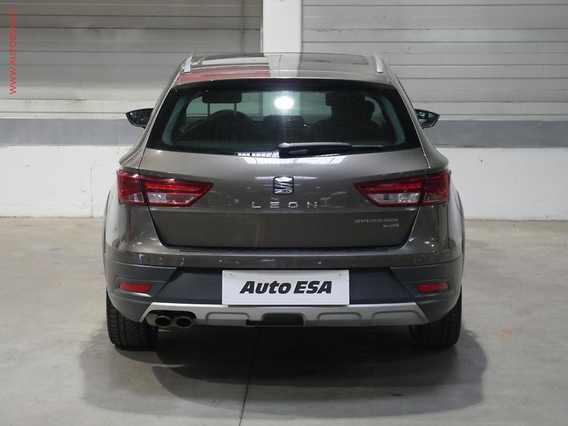 Seat Leon (2015) 2.0 TDi 4x4, ČR, X-Perience - fotka 5 z 18