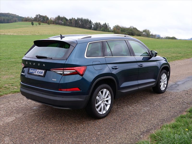 Škoda Kodiaq 2,0 TDI 147kW DSG Style 4x4 DP - fotka 7 z 33