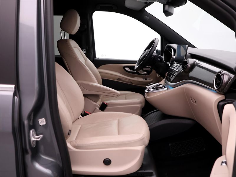 Mercedes-Benz Třídy V 2,0 300d 176kW CZ DPH 7-Míst 4 - fotka 13 z 43