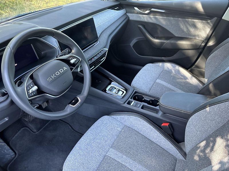 Škoda Octavia (2025) Combi 2.0 TDI DSG Top Selectio - fotka 8 z 35