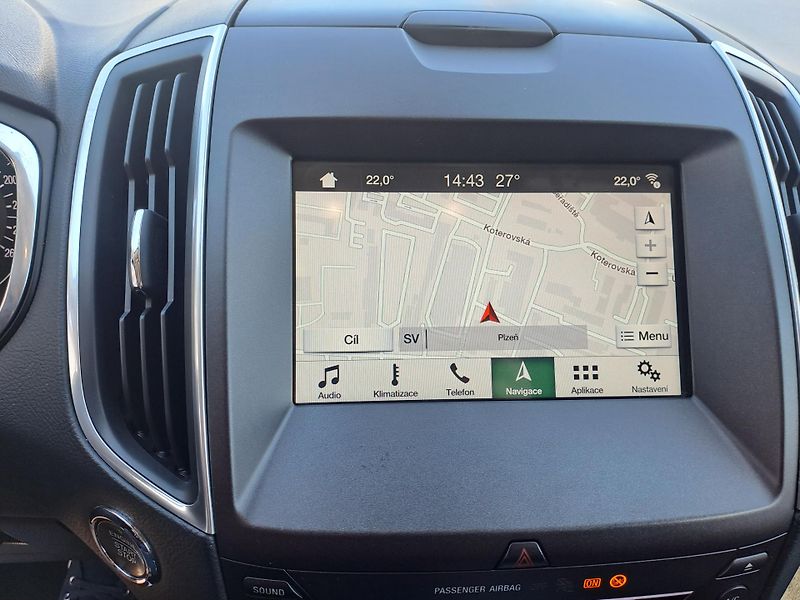 Ford S-MAX (2017) 2,0 TDCi 132 kW 4X4 AUTOMAT  - fotka 14 z 35