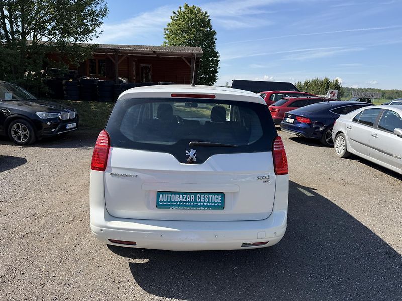 Peugeot 5008 1.6 HDI 7 MIST - fotka 5 z 24