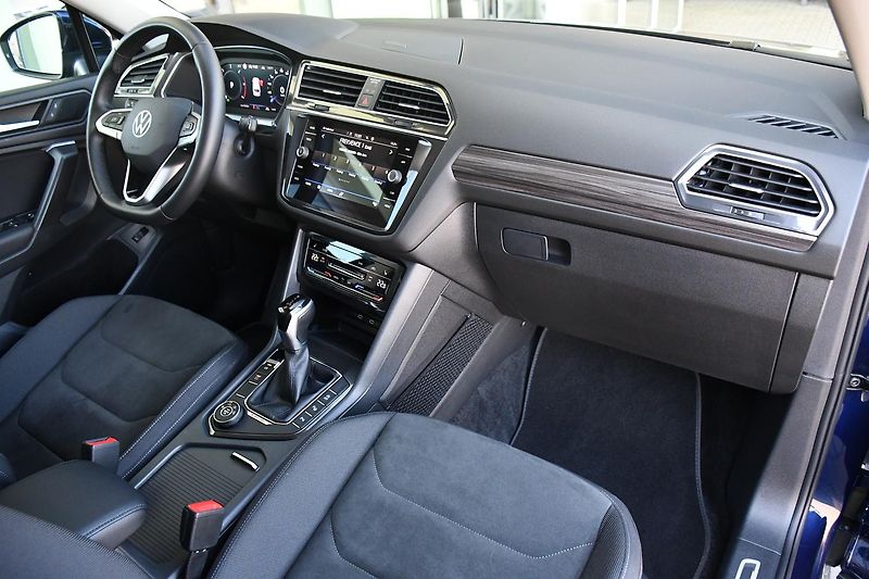 Volkswagen Tiguan Allspace 2.0TDi 110kW ACC 4MOTION - fotka 12 z 57