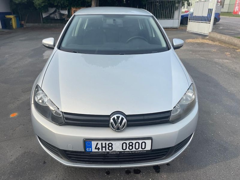 Volkswagen Golf (2010) Volkswagen Golf, 1.6 TDi - fotka 6 z 15