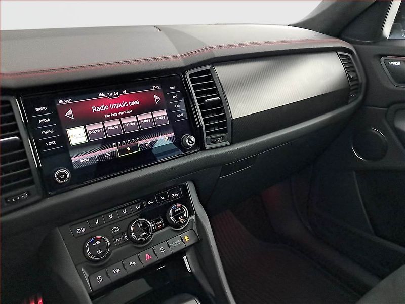 Škoda Kodiaq (2022) RS 2.0 TSI - fotka 12 z 27